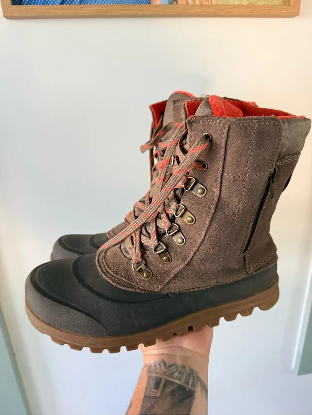 BareTraps Brown and Orange Women's Winter Lace-Up Boots